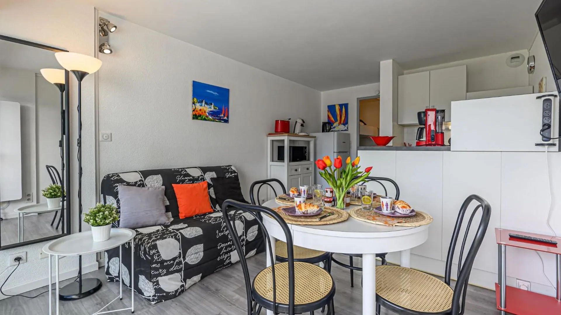 Apartment Piscine Et Plage By Interhome Quiberon